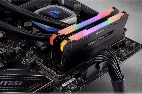 رم دسکتاپ DDR4 دو کاناله 3200 مگاهرتز CL16 کورسیر مدل VENGEANCE RGB PRO ظرفیت 32 گیگابایت